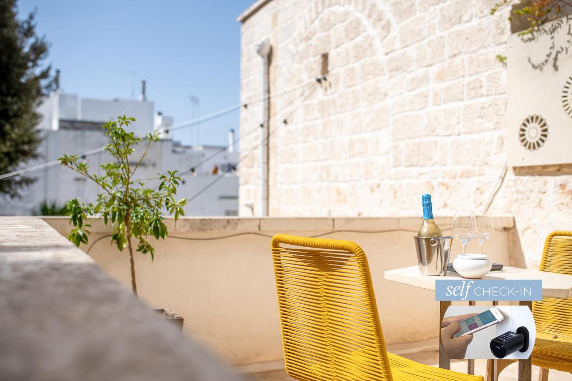 Vico Bianco Raro Smart Rooms Collection Ostuni Kültér fotó