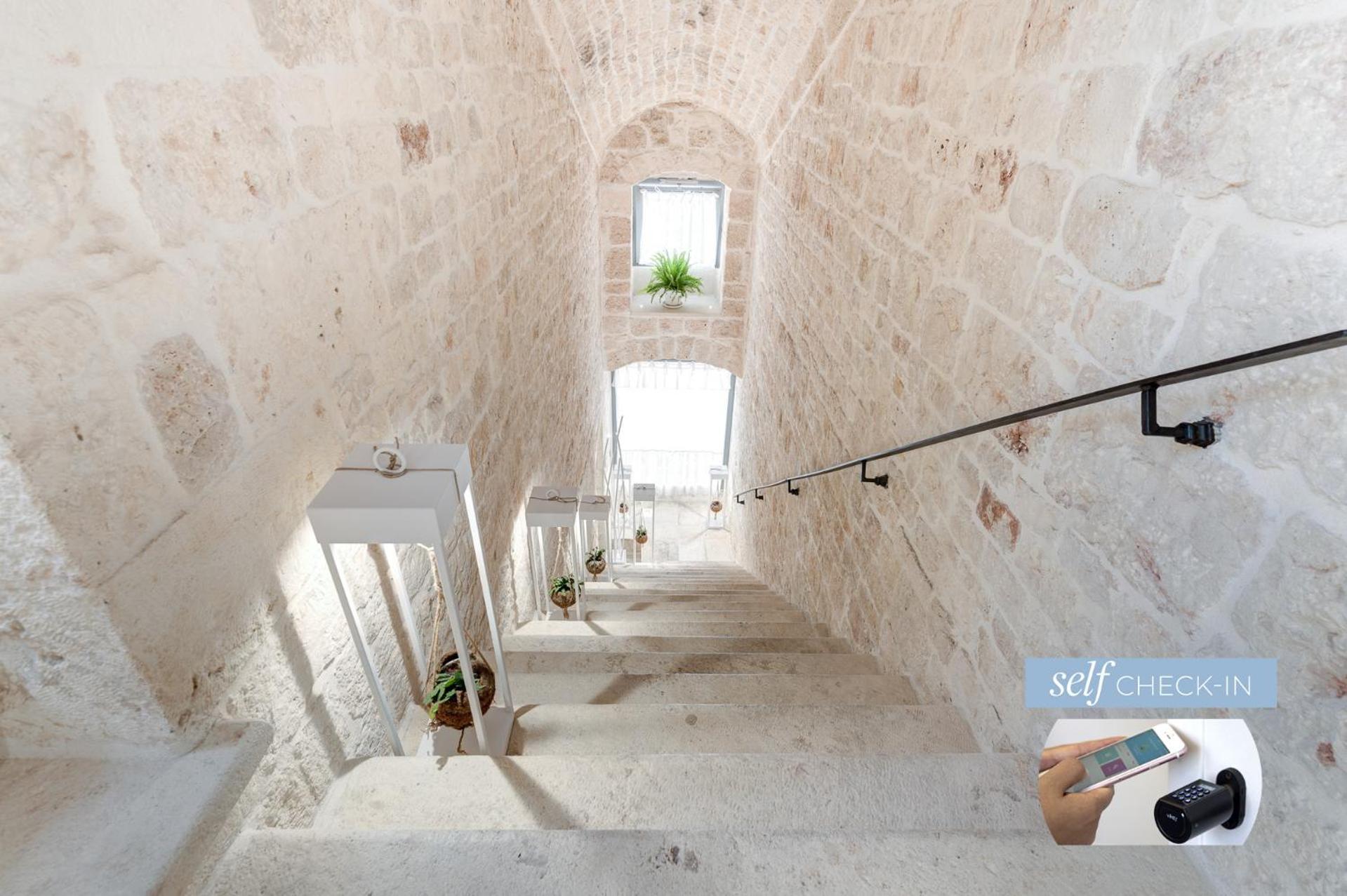 Vico Bianco Raro Smart Rooms Collection Ostuni Kültér fotó