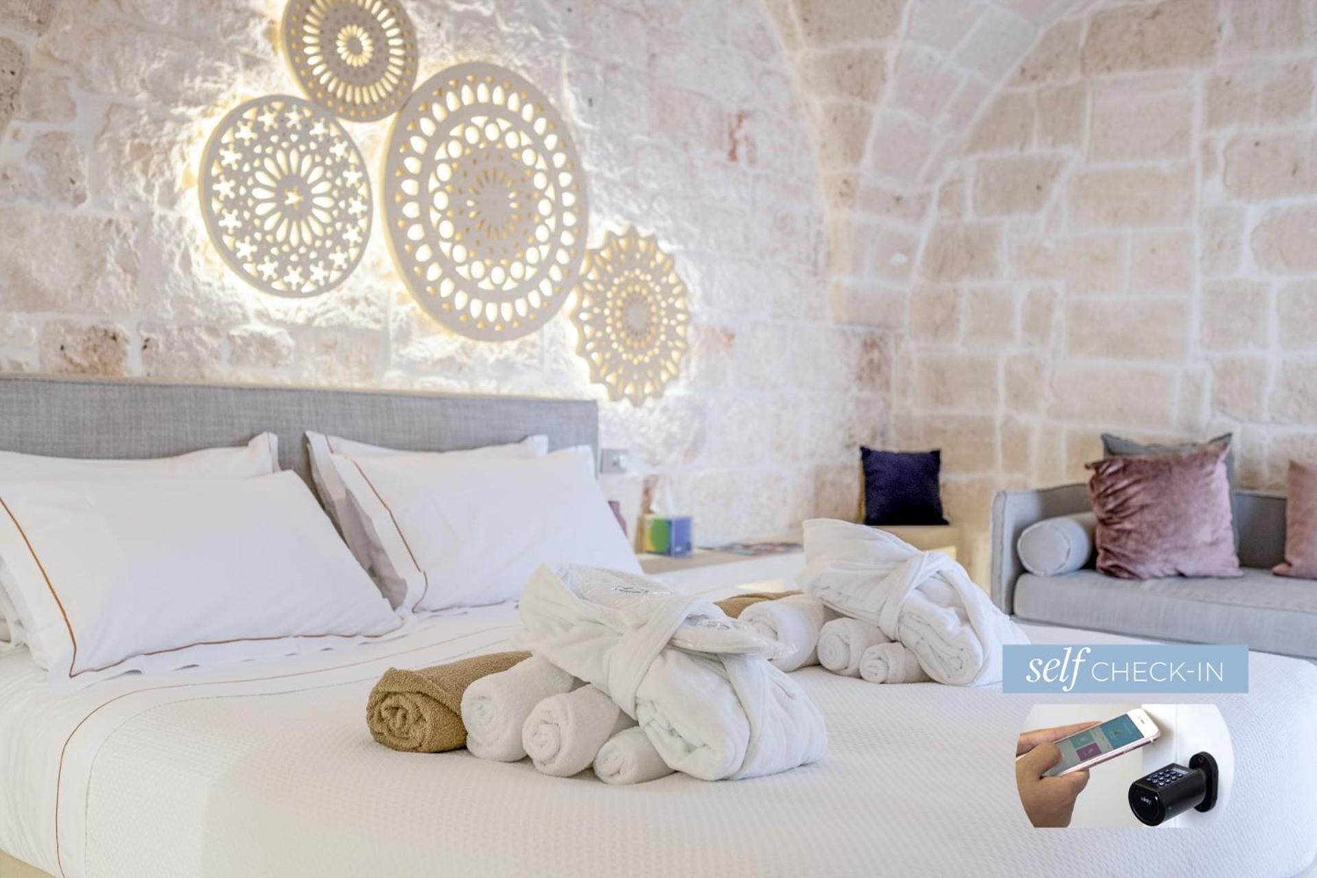 Vico Bianco Raro Smart Rooms Collection Ostuni Kültér fotó
